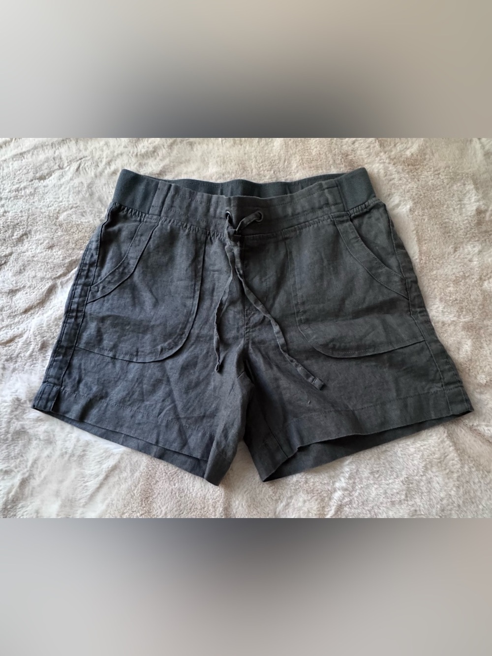 Athleta Green Olive Linen Drawstring Women's Athletic Shorts